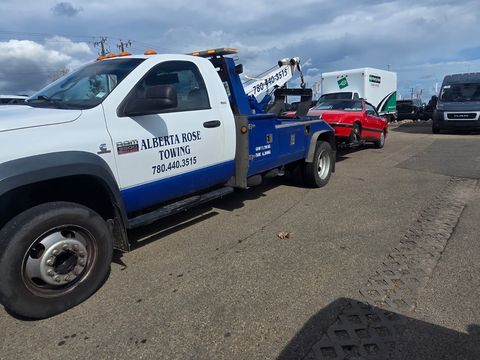 nearest tow truck company in edmonton